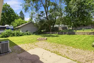 8126 Northern Dr, Crystal, MN 55427 - Photo 19