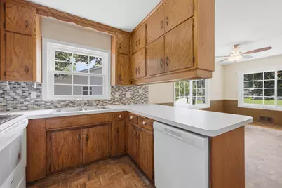 8126 Northern Drive, Crystal, MN 55427 - Photo 7