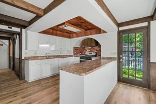 3830 Zenith Ave N, Robbinsdale, MN 55422 - Photo 7