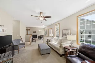 2446 Autumn Ridge Ct, Chanhassen, MN 55317 - Photo 7
