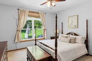 2446 Autumn Ridge Ct, Chanhassen, MN 55317 - Photo 13