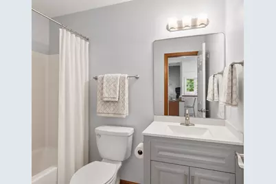 2446 Autumn Ridge Court, Chanhassen, MN 55317 - Photo 21