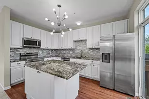 5135 Holly Ln N, Plymouth, MN 55446 - Photo 11