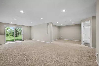 5135 Holly Lane N #2204, Plymouth, MN 55446 - Photo 29