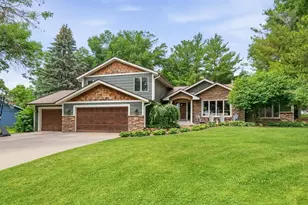 140 Lakeview Terrace Blvd, Waconia, MN 55387 - Photo 1