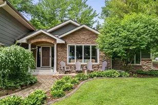 140 Lakeview Terrace Blvd, Waconia, MN 55387 - Photo 3
