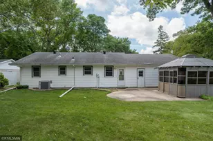 1506 James Dr, North Mankato, MN 56003 - Photo 5