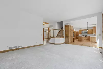 9272 Duckwood Trail, Woodbury, MN 55125 - Photo 17