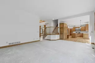 9272 Duckwood Trail, Woodbury, MN 55125 - Photo 17