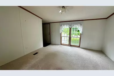 800 Montana Avenue, Benson, MN 56215 - Photo 21