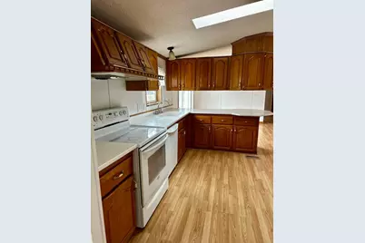 800 Montana Avenue, Benson, MN 56215 - Photo 15