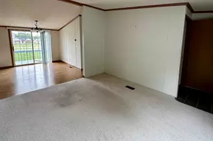 800 Montana Ave, Benson, MN 56215 - Photo 19