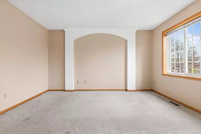 630 Knights Bridge Road, New Brighton, MN 55112 - Photo 7