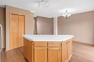 630 Knights Bridge Rd, New Brighton, MN 55112 - Photo 39