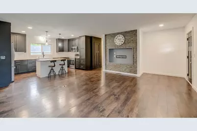 615 Vine Street, Hudson, WI 54016 - Photo 13