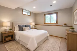 12216 Pioneer Rd, Minnetonka, MN 55343 - Photo 11