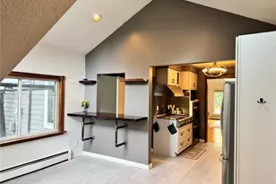 6439 Olympia St, Golden Valley, MN 55427 - Photo 3