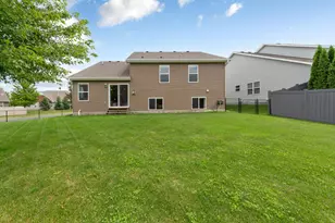 601 Stonegate Cir, Waconia, MN 55387 - Photo 37