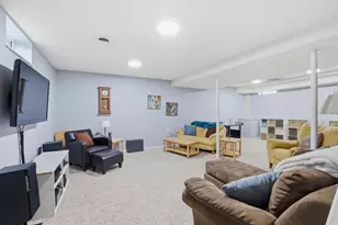 67 W Wood Rdg Dr, River Falls, WI 54022 - Photo 21
