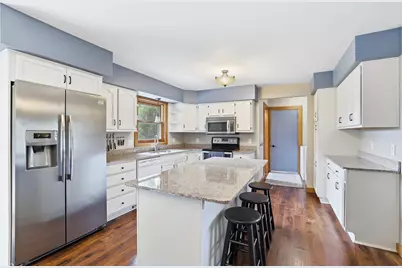 67 W Wood Ridge Drive, River Falls, WI 54022 - Photo 7