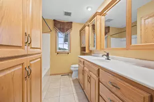 1175 Dale St SW, Hutchinson, MN 55350 - Photo 21