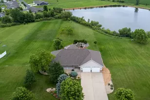 1175 Dale St SW, Hutchinson, MN 55350 - Photo 31