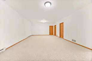 1175 Dale St SW, Hutchinson, MN 55350 - Photo 29