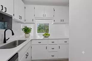 19 S 1st St, Minneapolis, MN 55401 - Photo 3