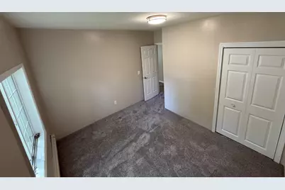 111 Markley Avenue S, Thief River Falls, MN 56701 - Photo 5