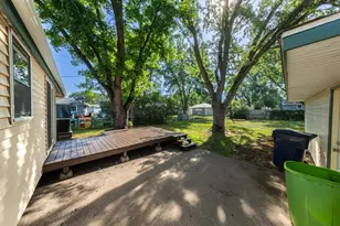 11157 Madison St NE, Blaine, MN 55434 - Photo 7