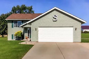 1041 Stonebrook Dr, Albany, MN 56307 - Photo 1