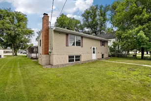 105 Barracuda Ave SE, Avon, MN 56310 - Photo 3