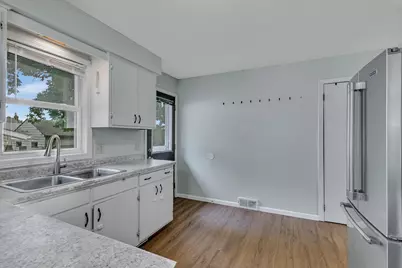 105 Barracuda Avenue SE, Avon, MN 56310 - Photo 11