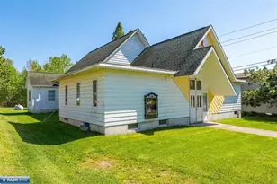 32 Church St, Soudan, MN 55782 - Photo 3