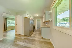 7840 Winsdale Street N, Golden Valley, MN 55427 - Photo 17