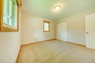 7840 Winsdale Street N, Golden Valley, MN 55427 - Photo 29