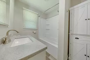 7840 Winsdale Street N, Golden Valley, MN 55427 - Photo 33