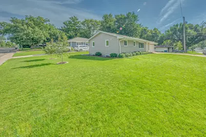 7840 Winsdale Street N, Golden Valley, MN 55427 - Photo 5