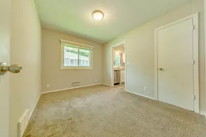7840 Winsdale Street N, Golden Valley, MN 55427 - Photo 23