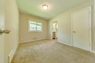 7840 Winsdale Street N, Golden Valley, MN 55427 - Photo 23
