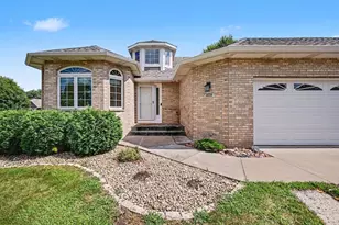 3028 Highpointe Curve, Roseville, MN 55113 - Photo 1