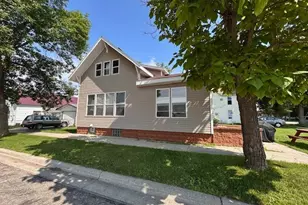 321 Lowery Ave, Belgrade, MN 56312 - Photo 1