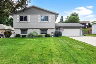 5213 Overlook Dr, Bloomington, MN 55437 - Photo 1