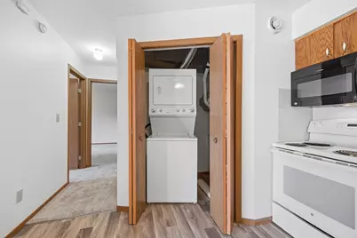 416 Sibley Avenue S #206, Litchfield, MN 55355 - Photo 11