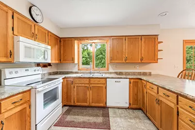 703 N Hokah Street, Caledonia, MN 55921 - Photo 3