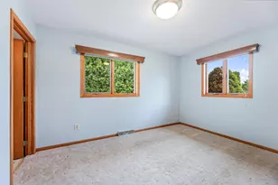 703 N Hokah St, Caledonia, MN 55921 - Photo 13