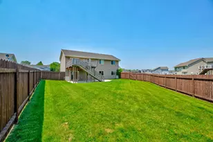 1004 Wyoming St, Roberts, WI 54023 - Photo 43
