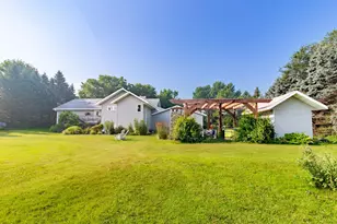 12480 212th Ave NE, New London, MN 56273 - Photo 9