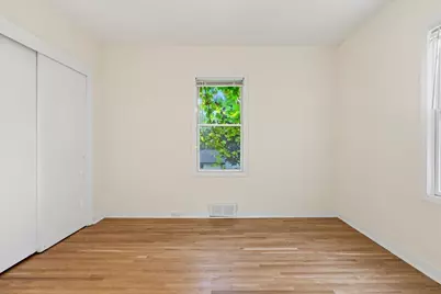 71 Wyoming Street E, Saint Paul, MN 55107 - Photo 13