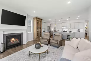 8260 Deerwood Ln N, Maple Grove, MN 55369 - Photo 31